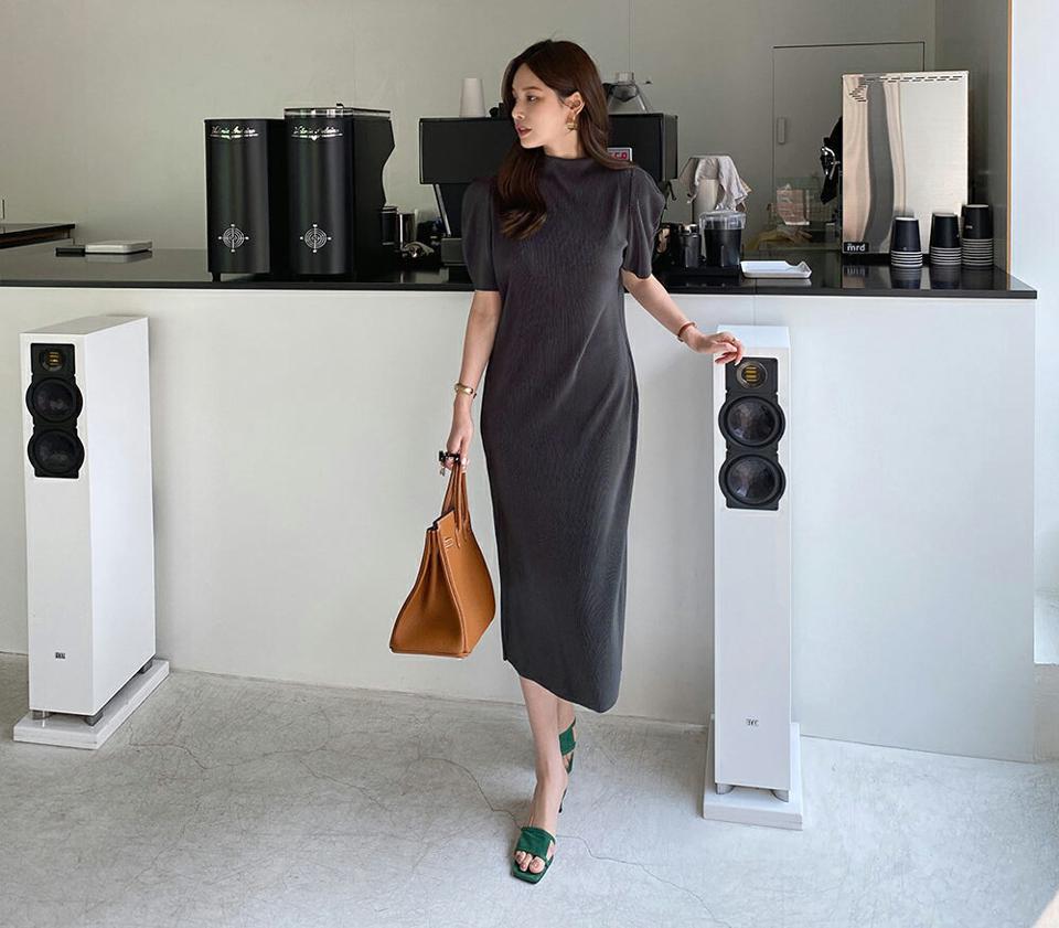 即日配送【只今30%OFF】プリーツパフスリーブワンピース・全3色・t69736 レディース 【ops】ワンピース ロング 半袖 ハーフスリーブ パフ袖 パフスリーブ プリーツ フェミニン 単色 学校行事 シンプル カジュアル 春 夏 韓国ファッション ハイホリHIHOLLI セール
