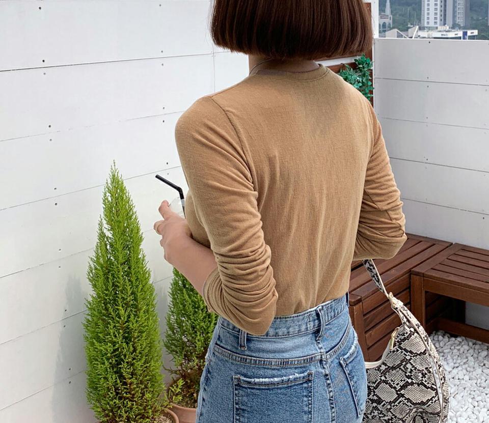 ラウンドTシャツ・全6色・b65723 レディース 【tops】韓国ファッション トップス Tシャツ 長袖 秋 スリム フィット ベーシック ラウンドネック やわらかい 柔らかい 体型カバー デイリー ボリューム ルーズ 夏 春