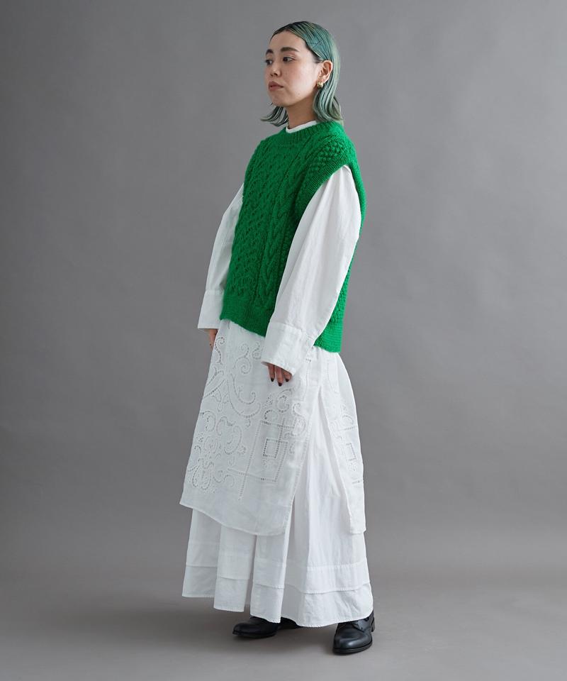 【予約販売】○ケーブル×透かし編みハンドニットベスト（cardo fabrica）