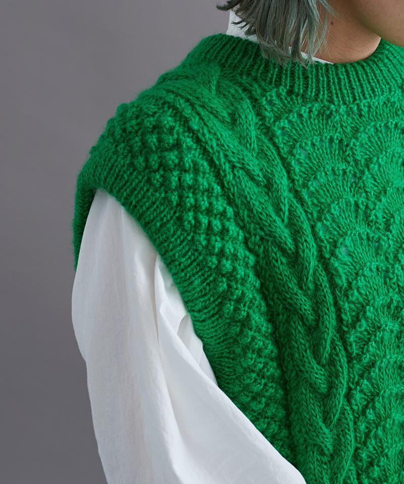 【予約販売】○ケーブル×透かし編みハンドニットベスト（cardo fabrica）
