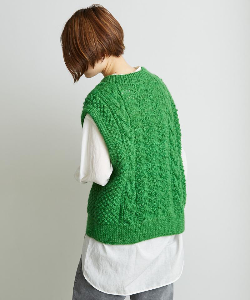 【予約販売】○ケーブル×透かし編みハンドニットベスト（cardo fabrica）