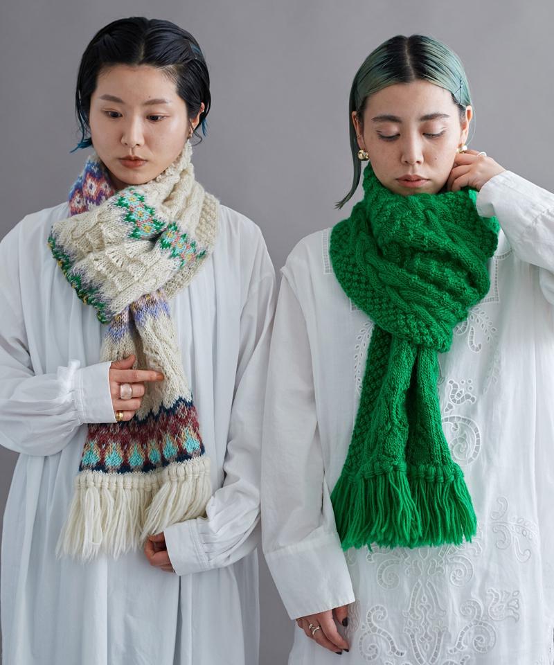 【予約販売】〇ケーブル×透かし編みハンドニットマフラー（cardo fabrica）