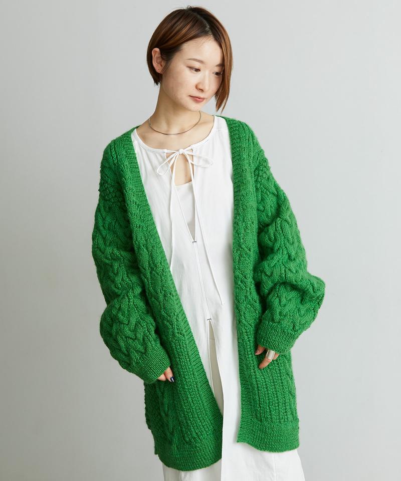 【予約販売】○ケーブル×透かし編みハンドニットＶネックカーディガン（cardo fabrica）