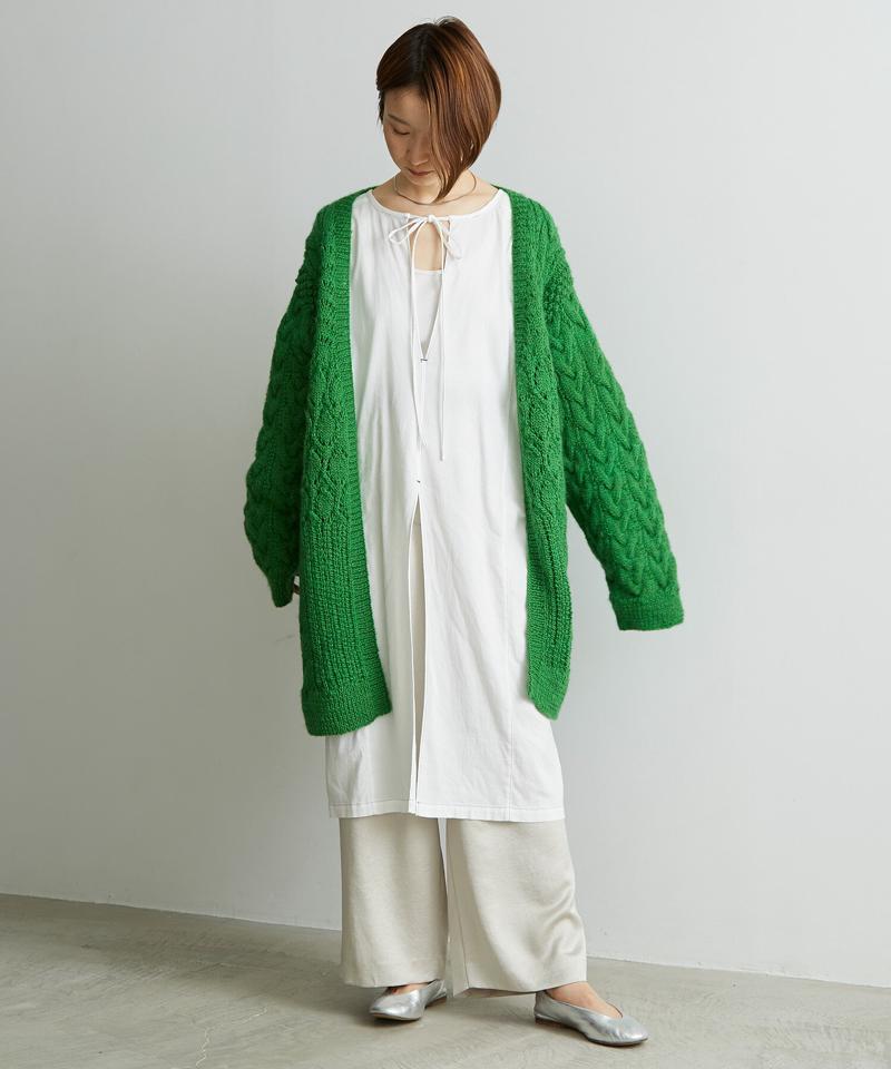 【予約販売】○ケーブル×透かし編みハンドニットＶネックカーディガン（cardo fabrica）