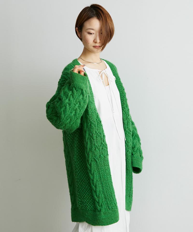 【予約販売】○ケーブル×透かし編みハンドニットＶネックカーディガン（cardo fabrica）