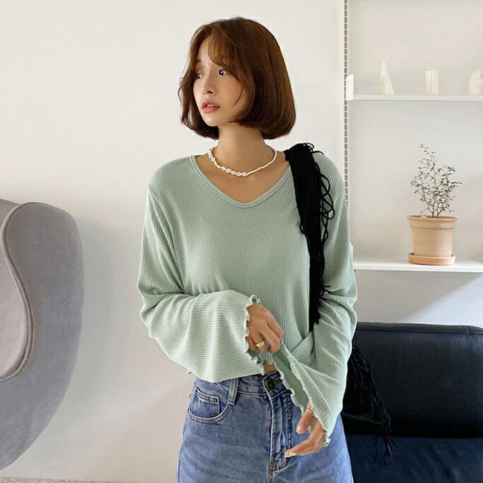 VネックメロウリブTシャツ・全4色・t62578 レディース 【tops】韓国 ファッション トップス Tシャツ 長袖 メロウヘム Vネック リブ クロップド丈 秋 楽ちん デコルテ 体型カーバー デイリー カジュアル 夏 春