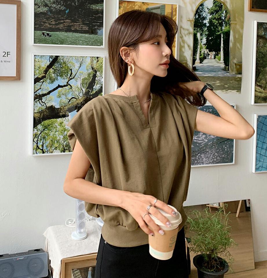 スリットネックタックTシャツ・全5色・t57903 レディース 【tops】韓国 ファッション トップス Tシャツ 半袖 タック スリットネック スウェット フレンチスリーブ 体型カーバー デイリー ボリューム 夏 春