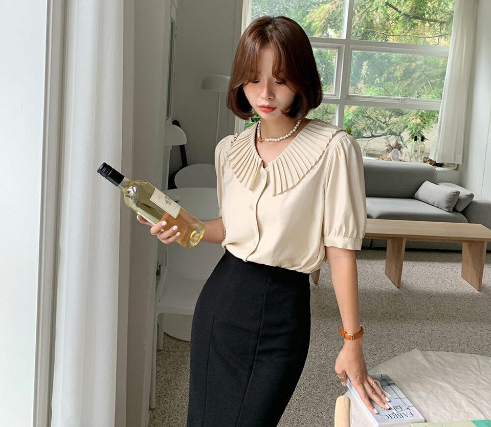 プリーツカラーブラウス・全3色・b57927 レディース 【bl】韓国 ファッション トップス ブラウス 長袖 ルーズ ゆったり ラウンドネック 大人 プリーツ ビックカラー ボタン フェミニン 上品 スリム 秋 夏 春