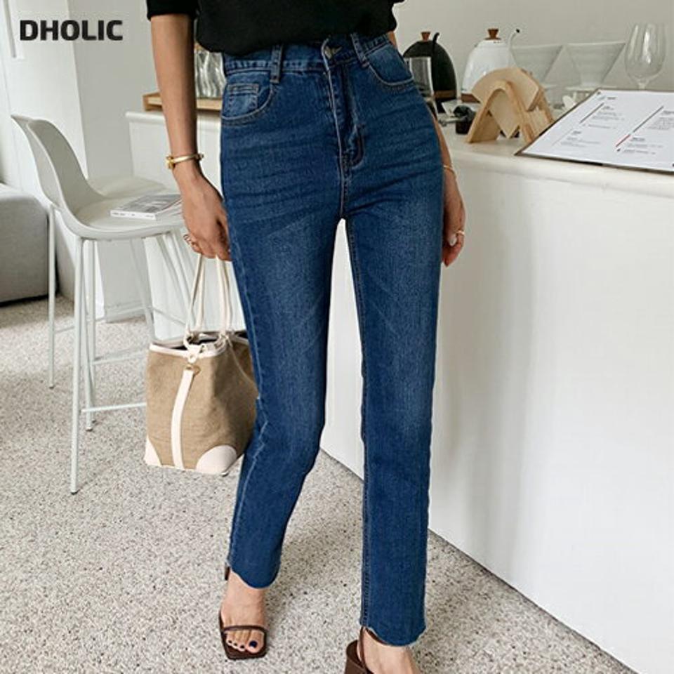 ストレートデニムパンツ・全2色・t57924 レディース 【pt】韓国 ファッション ボトムス ロング ロングパンツ ウォッシング デニムパンツ デニム ステッチ カット スリム ストレート フィット タイト 体型カーバー 細身 足長 着痩せ 夏 春