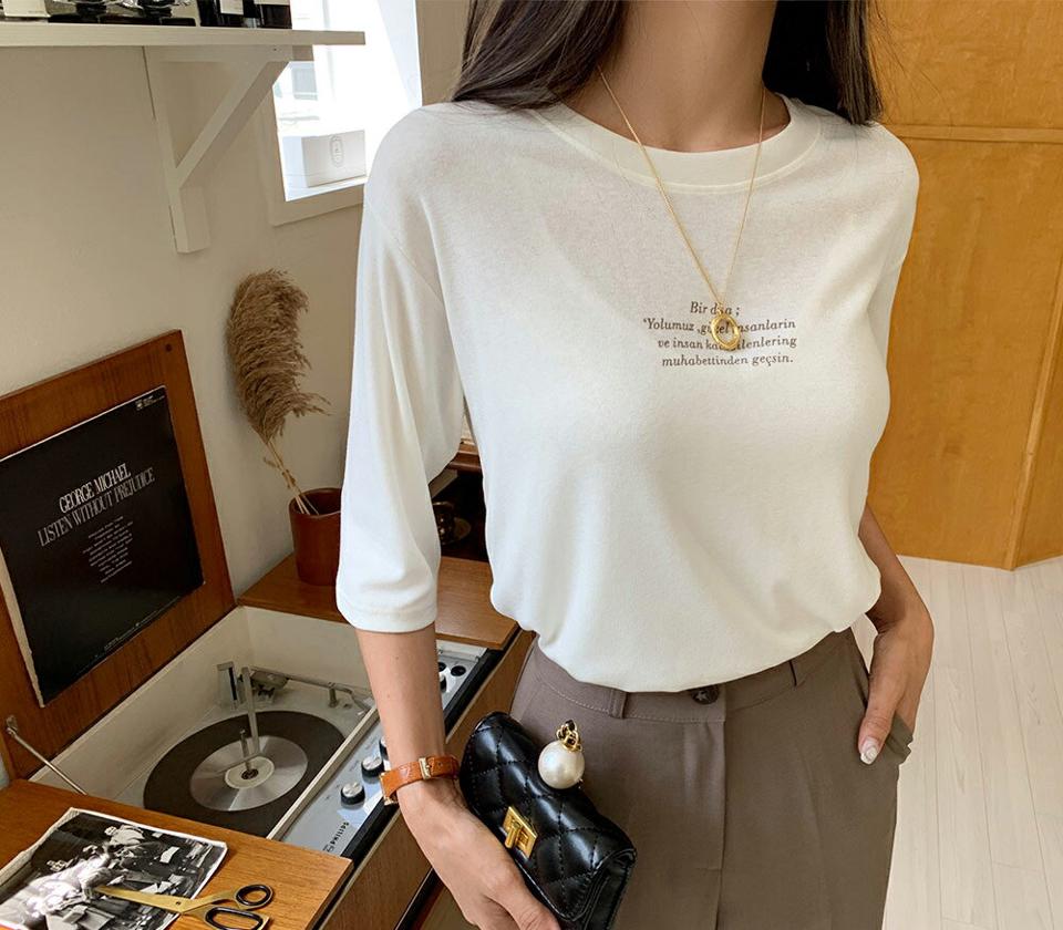 ラウンドネックレタリングTシャツ・全4色・t57941 レディース 【tops】韓国ファッション トップス Tシャツ レタリング ラウンドネック 7分丈 長袖 スリム フィット 体型カバー 細身 フェミニン 秋 カジュアル 夏 春