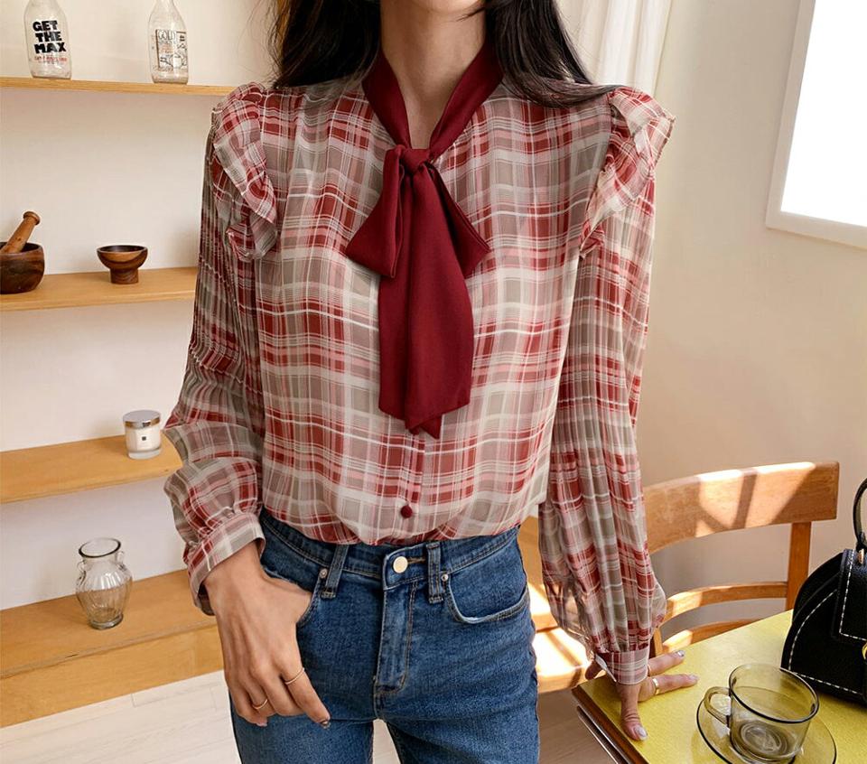 チェックプリーツスリーブリボンブラウス・全2色・t57973 レディース 【bl】韓国ファッション トップス ブラウス 長袖 ルーズ ゆったり プリーツ シフォン チェック パターン ユニーク リボン フリル フェミニン カジュアル スリム 秋 夏 春
