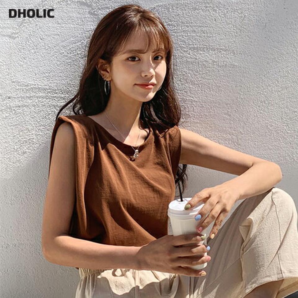 ≪人気商品再入荷≫ショルダータックノースリーブ・全5色・e65476 レディース 【tops】韓国ファッション トップス スリーブレス ノースリーブ 着痩せ 華奢見 フレンチスリーブ ラウンドネック 大人 スリム 細身 フェミニン 夏 春