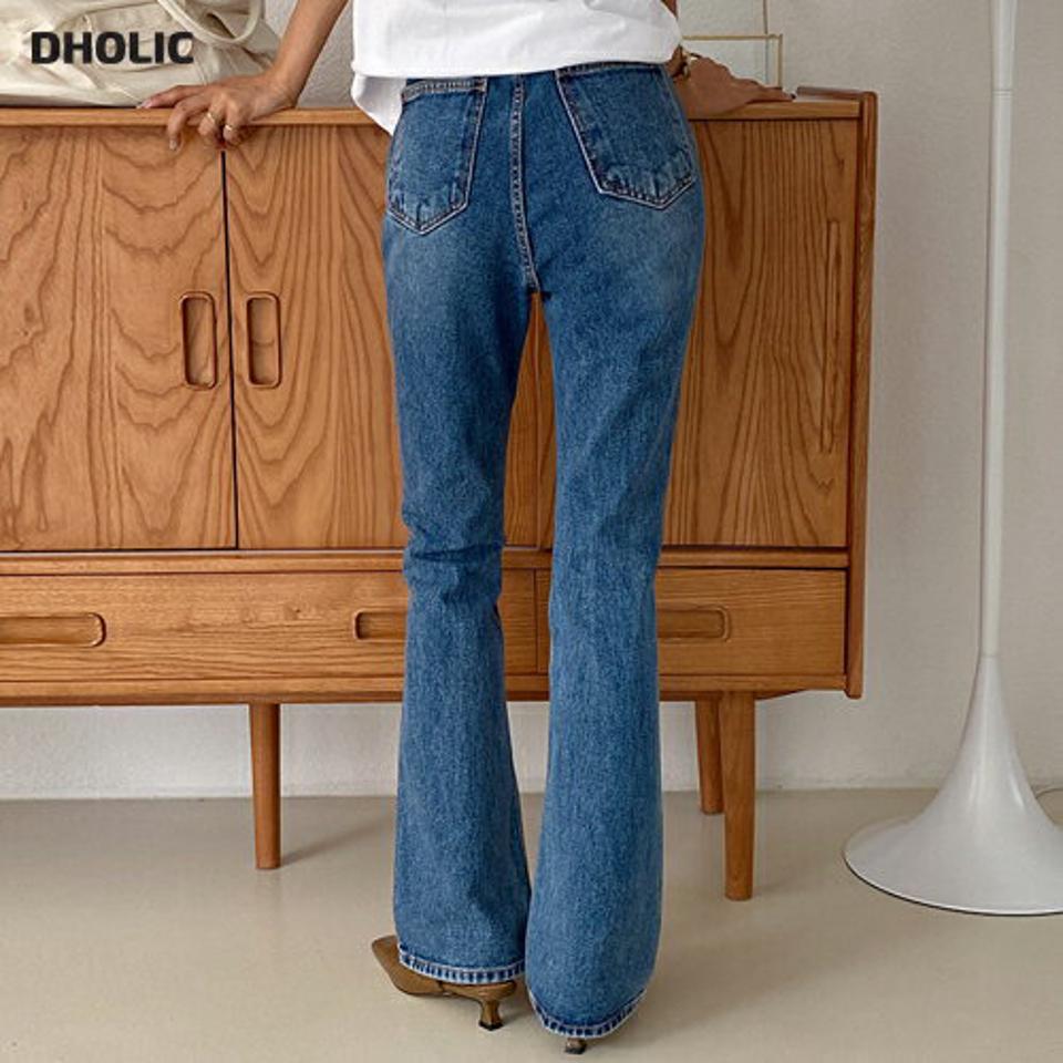 即日配送 セミフレアデニムパンツ・全2色・t62644 レディース 【pt】韓国ファッション ボトムス ロング ロングパンツ ベーシック 美脚 デニムパンツ デニム ハイウエスト フレア スリム 体型カバー 細身 足長 着痩せ 夏 春