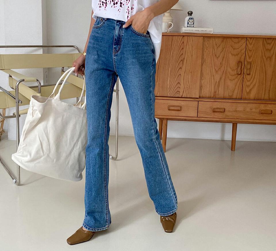 即日配送 セミフレアデニムパンツ・全2色・t62644 レディース 【pt】韓国ファッション ボトムス ロング ロングパンツ ベーシック 美脚 デニムパンツ デニム ハイウエスト フレア スリム 体型カバー 細身 足長 着痩せ 夏 春