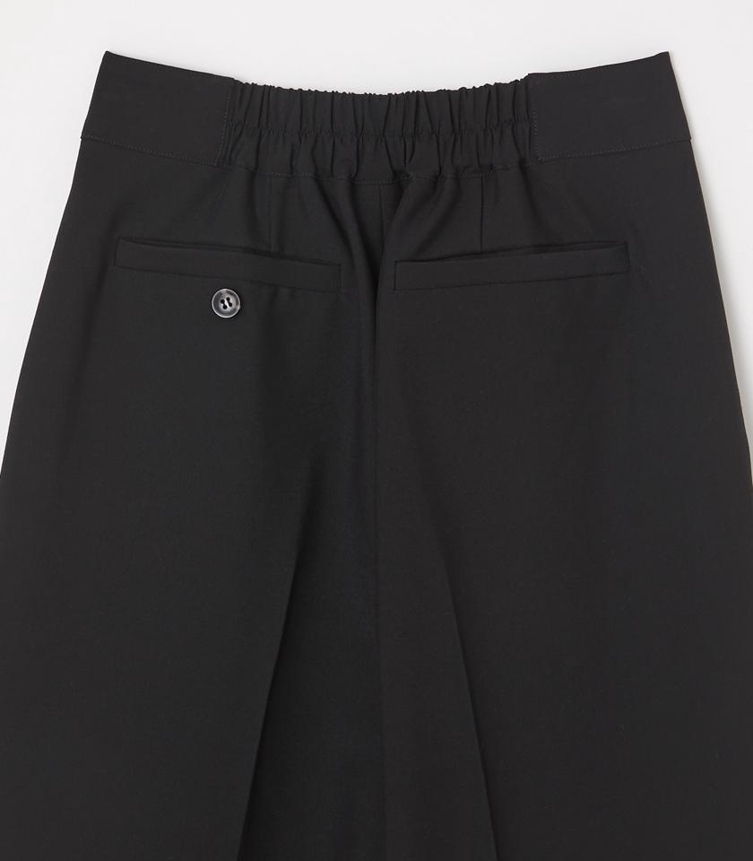 TUCK WIDE STRAIGHT PANTS/タックワイドストレートパンツ