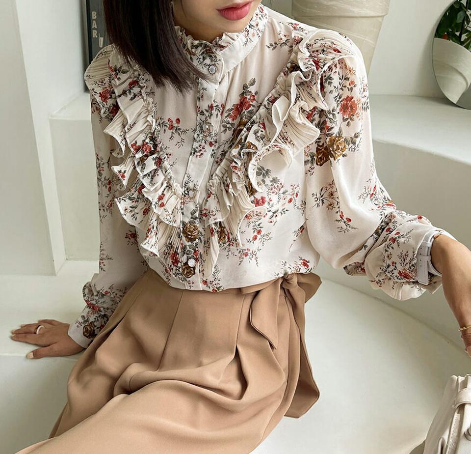 ハーフネックフリルフローラルブラウス・全1色・b65801 レディース 【bl】韓国 ファッション トップス ブラウス 長袖 ルーズ ゆったり 花柄 フリル シフォン ハーフネック 上品 フェミニン カジュアル 秋 春