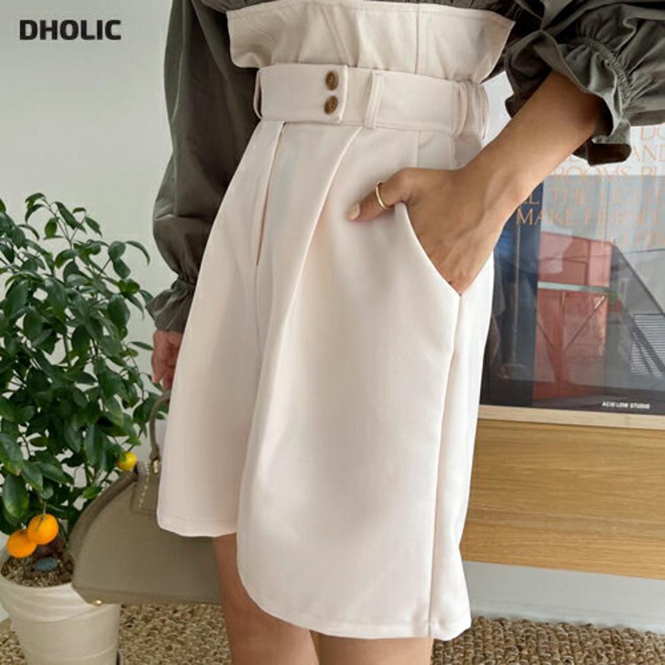 ツーボタンハーフパンツ・全3色・t65817 レディース 【pt】韓国 ファッション ボトムス ショート ショートパンツ ベーシック 美脚 ハーフパンツ ワイド ワンタック スリム ストレート 体型カーバー 細身 足長 着痩せ 秋 春