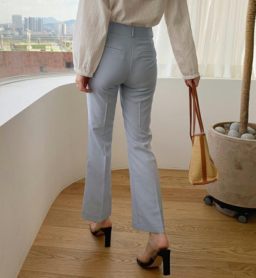 セミフレアスラックス・全3色・b69576 レディース 【pt】パンツ ズボン ロングパンツ スラックス フレア 単色 無地 シンプル 大人 オフィスカジュアル ハイウエスト 春 夏 韓国 ファッション ハイホリHIHOLLI