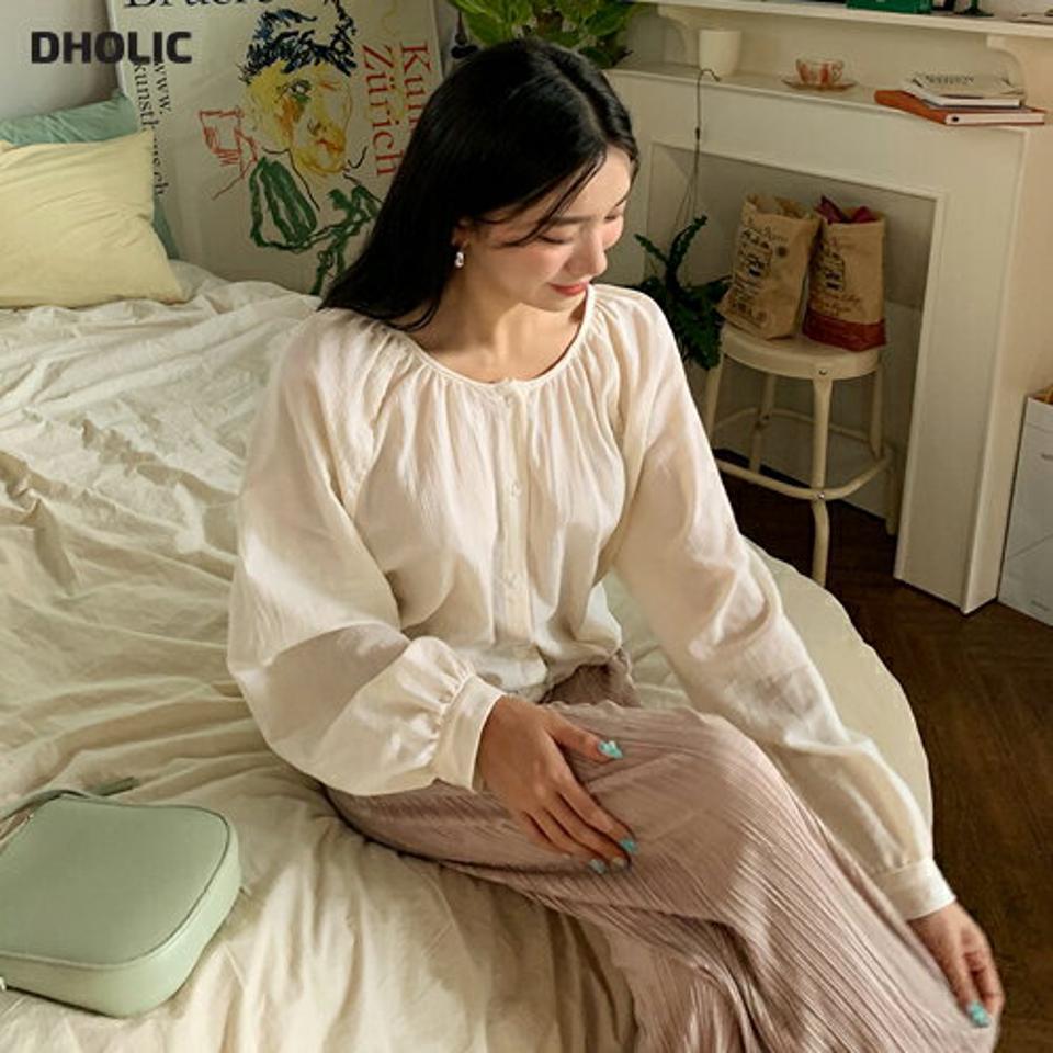 ギャザーボタンブラウス・全4色・t00578 レディース 【bl】韓国ファッション トップス ブラウス 長袖 シンプル ギャザー レーヨン フェミニン 上品 体型カバー 細身 ガーリー 春 NIJU