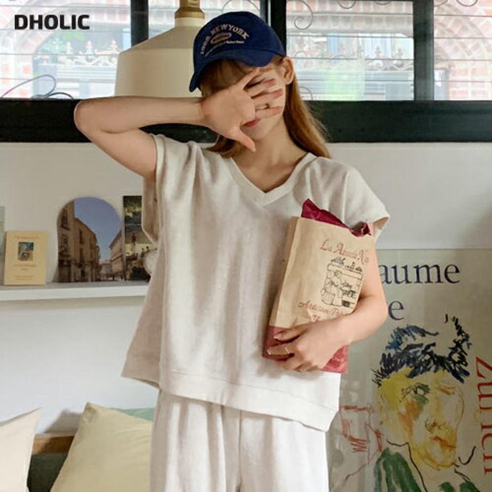 コットンVネックTシャツ・全4色・t00587 レディース 【tops】韓国 ファッション トップス Tシャツ コットン スウェット Vネック フレンチスリーブ 無地 カジュアル デイリー フェミニン シンプル ガーリー 春 夏 NIJU