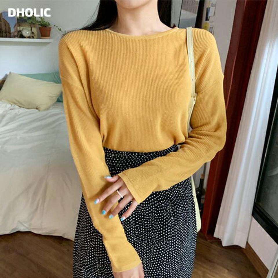 ラウンドネックサイドスリットニット・全6色・b00582 レディース 【tops】韓国ファッション トップス ニット 長袖 ベーシック サイドスリット ボリューム カラーニット ラウンドネック スリム 細身 体型カーバー ガーリー デイリー 春 NIJU 年上