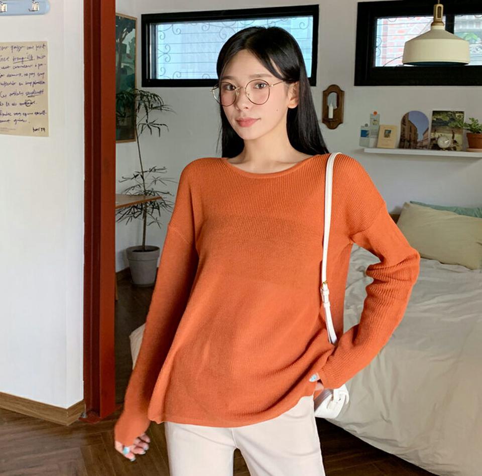 ラウンドネックサイドスリットニット・全6色・b00582 レディース 【tops】韓国ファッション トップス ニット 長袖 ベーシック サイドスリット ボリューム カラーニット ラウンドネック スリム 細身 体型カーバー ガーリー デイリー 春 NIJU 年上