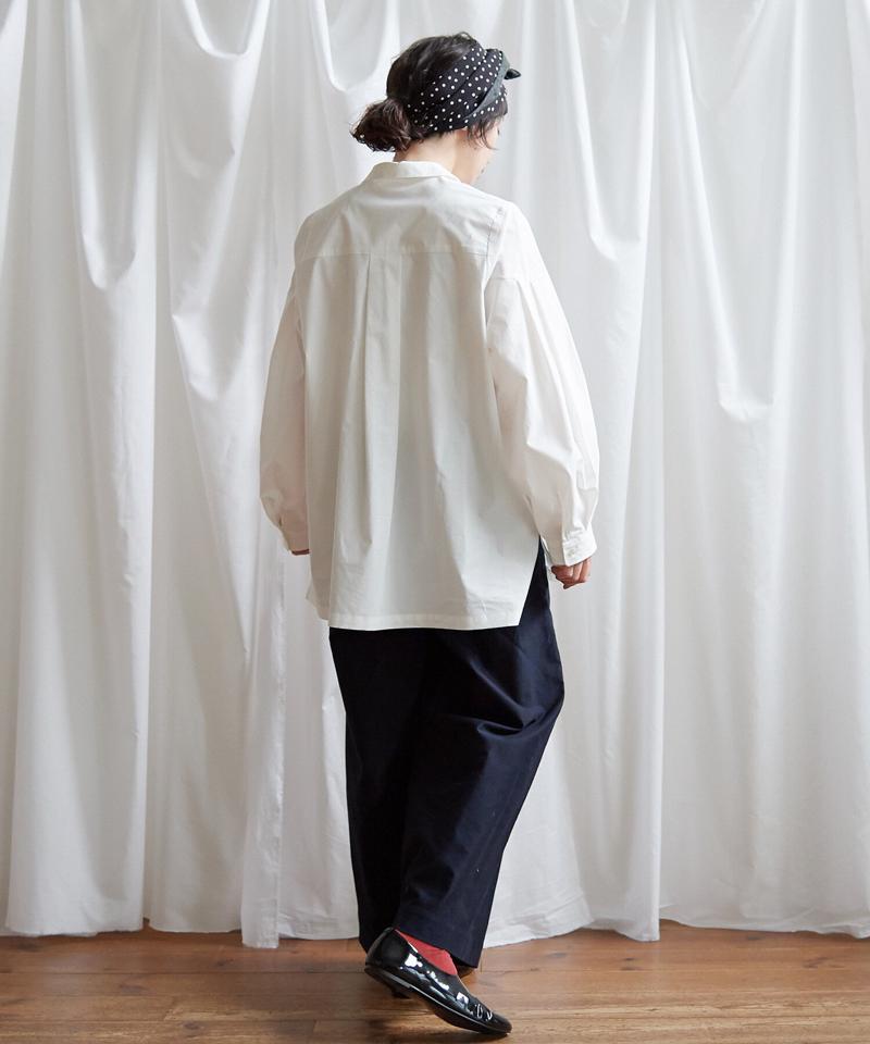 ○100/2タイプライター　ちび丸衿ブラウス（Lene non finito）