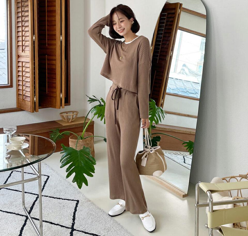 リブTシャツ&パンツSET・全3色・t57999 レディース 【pt】韓国 ファッション ボトムス ロング ロングパンツ 長袖 ラウンドネック セット 紐 ルーズ ベーシック ボタン ポケット ワイド ゴム シンプル 無地 足長 着痩せ 秋 春