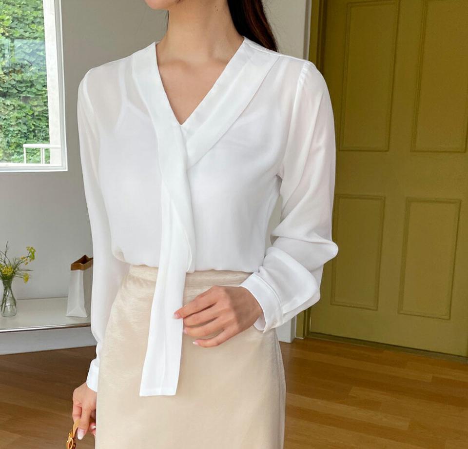 Vネックリボンブラウス・全4色・b62640 レディース 【bl】韓国 ファッション トップス ブラウス 長袖 ルーズ ゆったり Vネック リボン シフォン 上品 フェミニン カジュアル オフィスカジュアル 秋 春