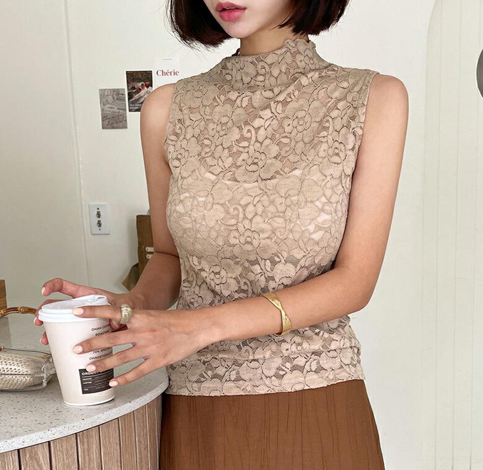 フラワー刺繍レーススリーブレス・全3色・b62638 レディース 【tops】韓国ファッション トップス スリーブレス ノースリーブ 着痩せ 華奢見 花柄 フラワー パターン ガーリー 刺? ハーフネック 上品 ウェーブ 夏 大人 スリム 細身 秋 春