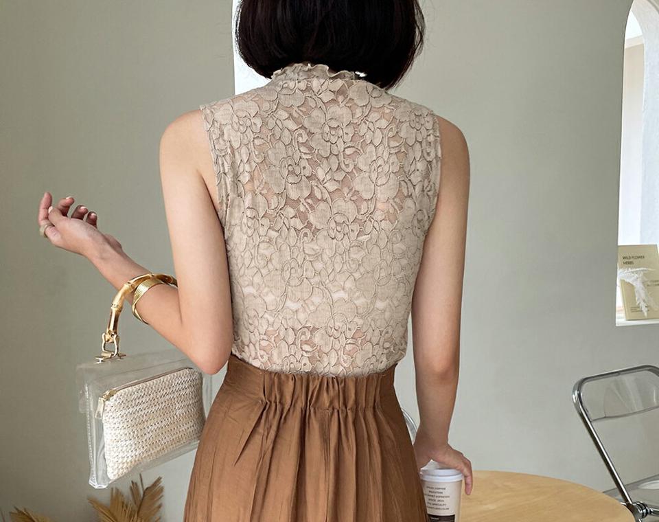 フラワー刺繍レーススリーブレス・全3色・b62638 レディース 【tops】韓国ファッション トップス スリーブレス ノースリーブ 着痩せ 華奢見 花柄 フラワー パターン ガーリー 刺? ハーフネック 上品 ウェーブ 夏 大人 スリム 細身 秋 春