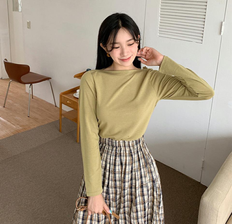 ボートネック長袖Tシャツ・全4色・b64878 レディース 【tops】韓国 ファッション トップス Tシャツ 長袖 ボートネック フィット スリム ラウンドネック 無地 デイリー フェミニン シンプル ガーリー 春 秋 NIJU