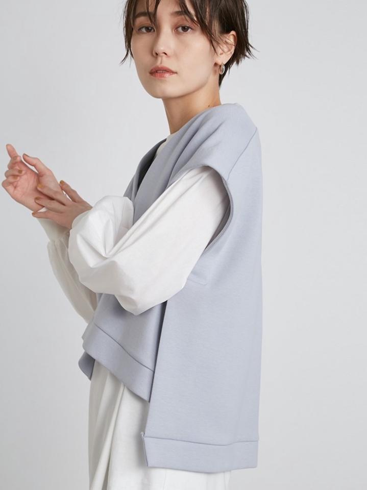 【emmi atelier】AYA KANEKOコラボecoダンボールベスト