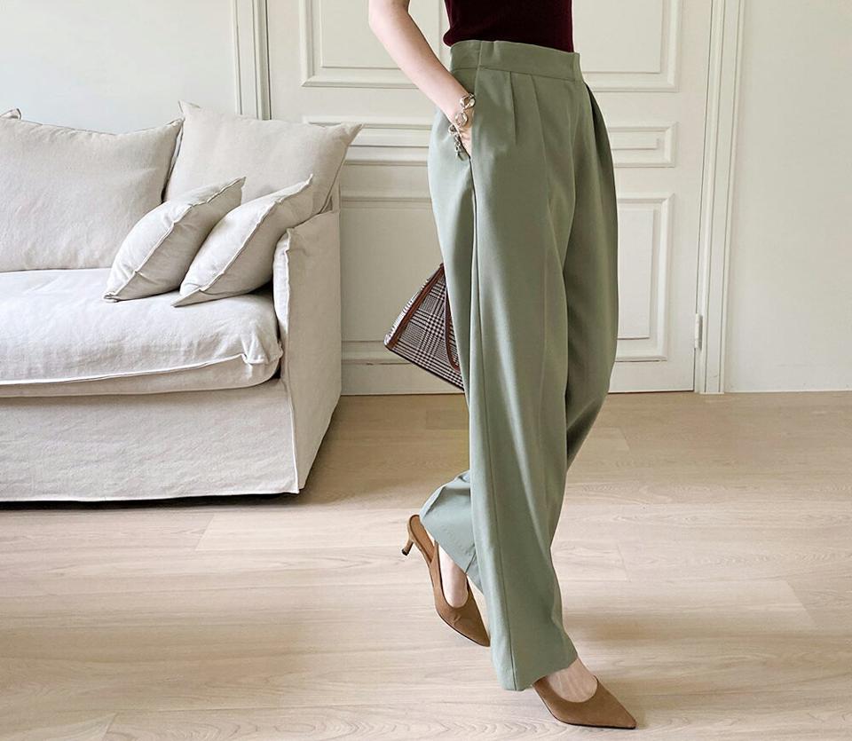 シークレットゴムストレートスラックス・全3色・b69866 レディース 【pt】パンツ ズボン ロングパンツ ストレート 単色 無地 シンプル ベーシック 大人 オフィスカジュアル 春 夏 秋 韓国ファッション ハイホリHIHOLLI