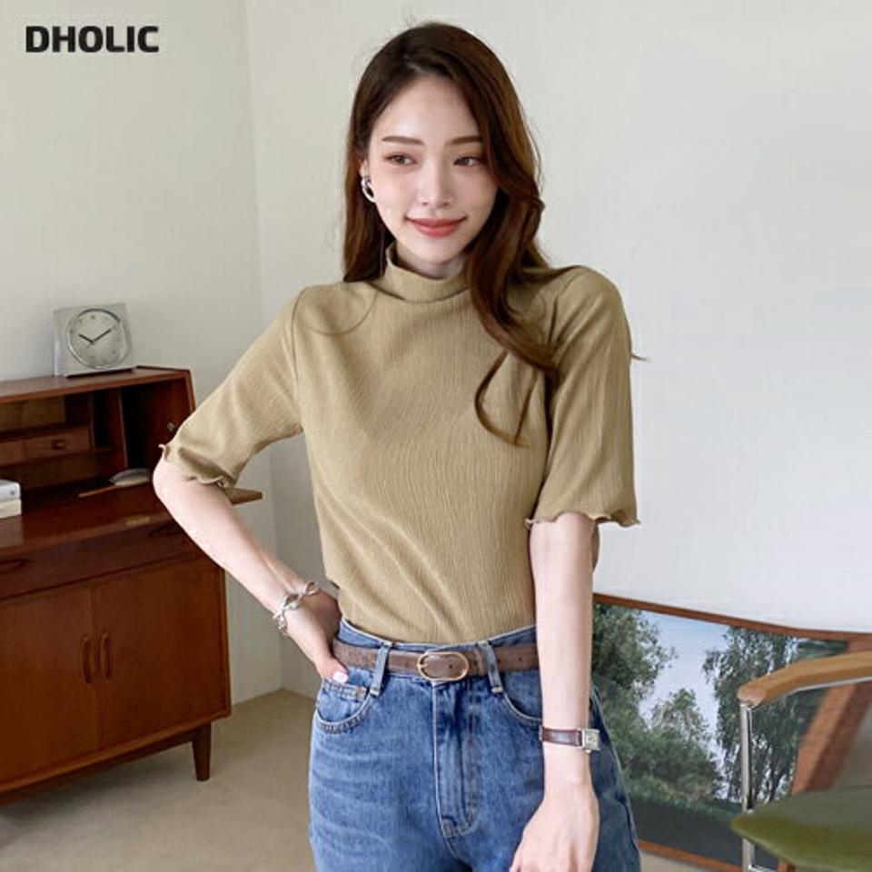 ハーフネックメロウブラウス・全3色・t69849 レディース 【bl】トップス ブラウス 半袖 ハーフスリーブ メロウ ウェーブ ハーフネック 単色 無地 シンプル 上品 大人 春 夏 秋 韓国 ファッション ハイホリHIHOLLI