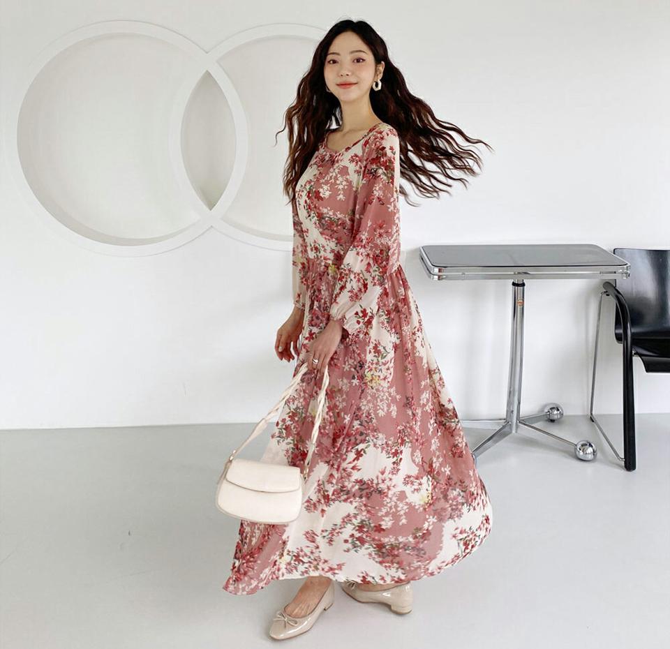 ストラップ付フローラルパターンワンピース・全3色・b65838 レディース 【ops】韓国ファッション ワンピース ロングワンピース 大人 小花柄 花柄 フラワー フローラル ロング丈 ストラップ フレア 長袖 ルーズ フェミニン 秋 春