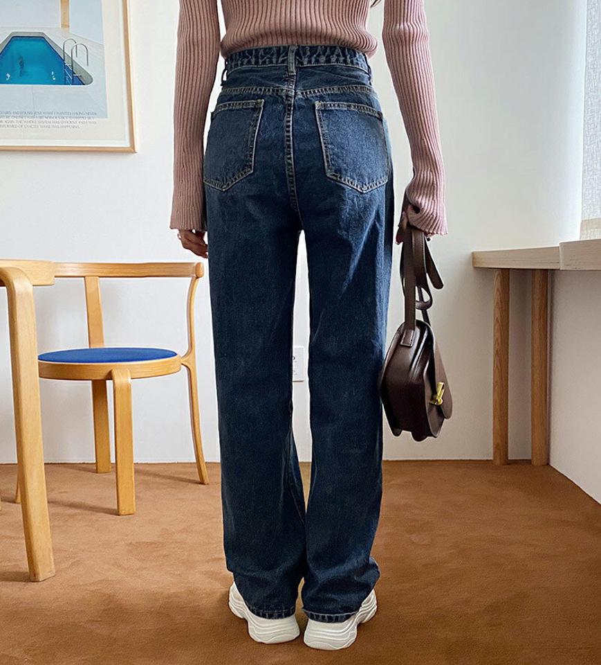 マスクストラップ付ロングストレートデニムパンツ・全2色・t58046 レディース 【pt】韓国ファッション ボトムス ロング ロングパンツ デニム ストレート ハイウエスト ロング丈 ストラップ 体型もカバー デイリー 美脚 足長 シンプル 秋 春243