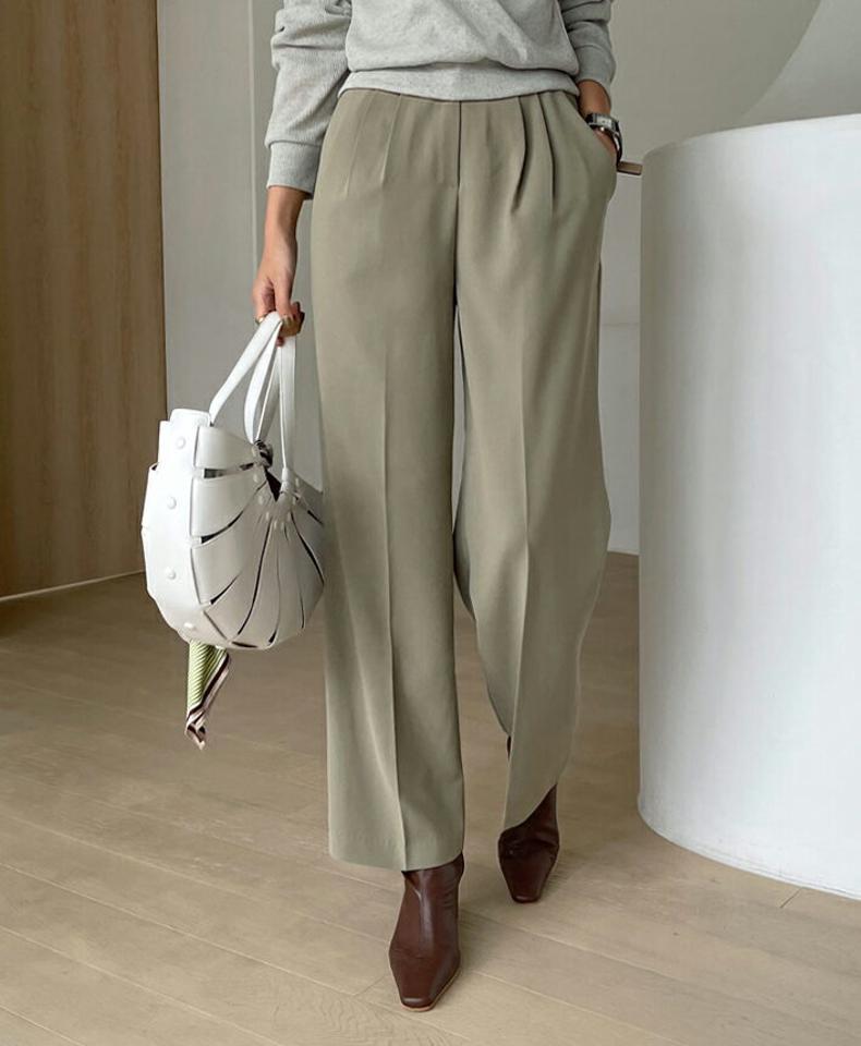 ピンタックストレートフィットスラックス・全4色・t00244 レディース 【pt】スラックス パンツ ズボン ロングパンツ ストレート 単色 無地 シンプル ベーシック 大人 オフィスカジュアル 春 秋 韓国 ファッション ハイホリHIHOLLI