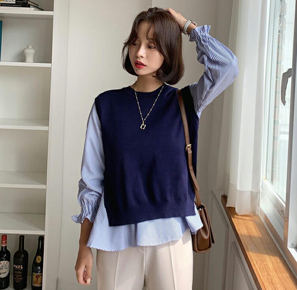 ニットベスト&ストライプブラウスSET・全2色・b62722 レディース 【bl】韓国ファッション トップス ブラウス 長袖 大人 ルーズ ゆったり ストライプ ベスト レイヤード風 異素材 アンバランス フレア ラウンドネック カジュアル 秋 春 年上