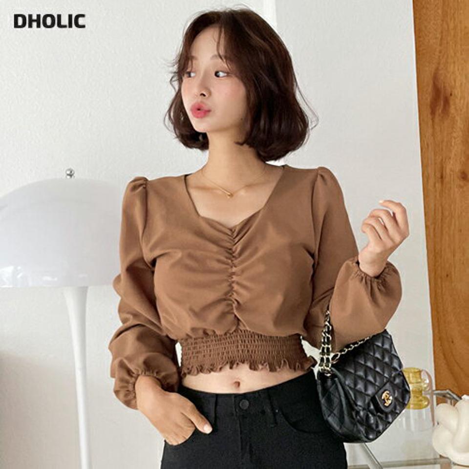 ギャザークロップドブラウス・全4色・t62682 レディース 【bl】韓国ファッション トップス ブラウス 長袖 大人 スクエアネック クロップド ボリューム ギャザー シャーリング フリル 上品 シンプル フェミニン カジュアル 秋 春