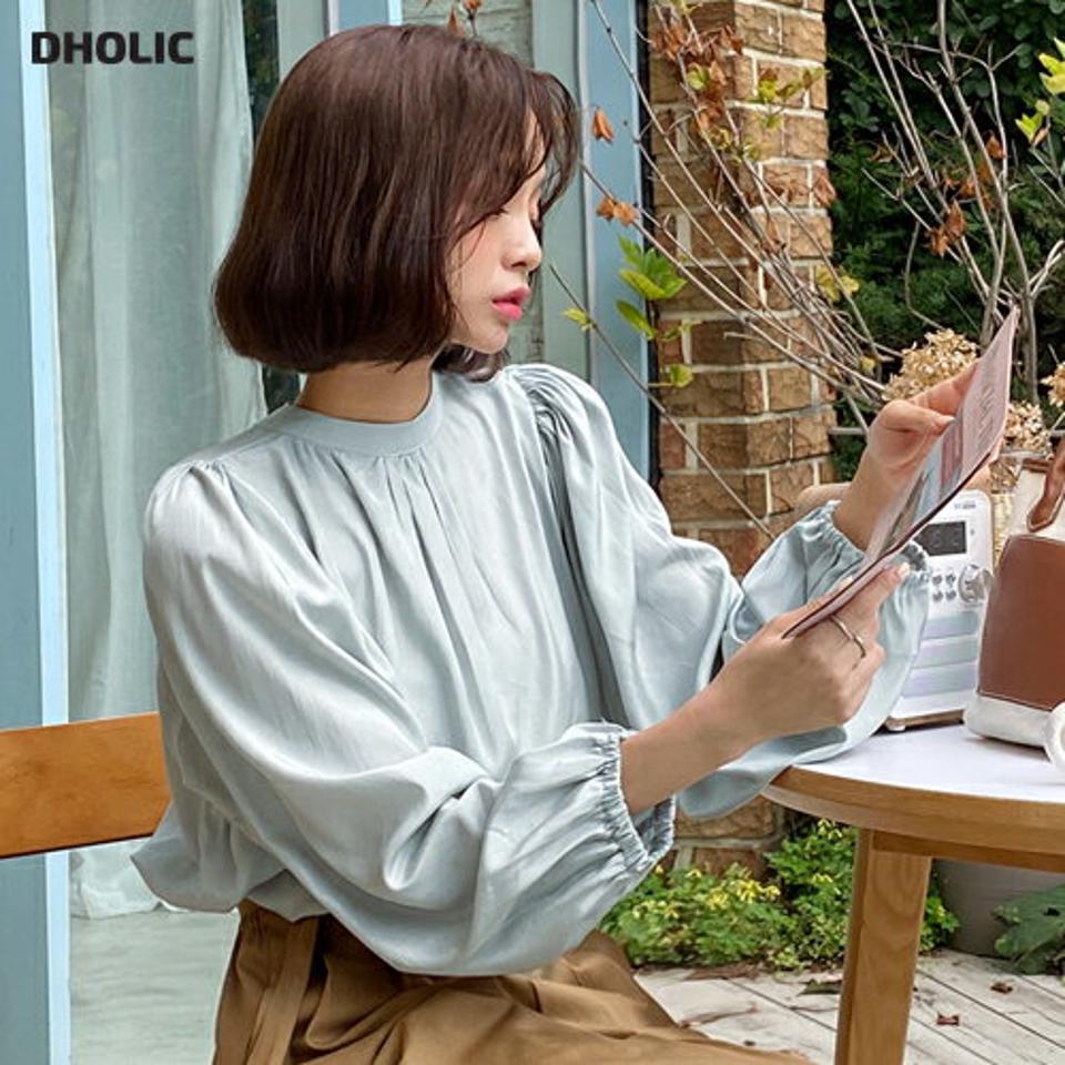 "2WAYフライフロントシルキーブラウス・全3色・b64754 レディース 【bl】韓国ファッション トップス ブラウス 長袖 大人 上品 シルキー ギャザー ハーフボタンユニーク カジュアル フェミニン 秋 春"