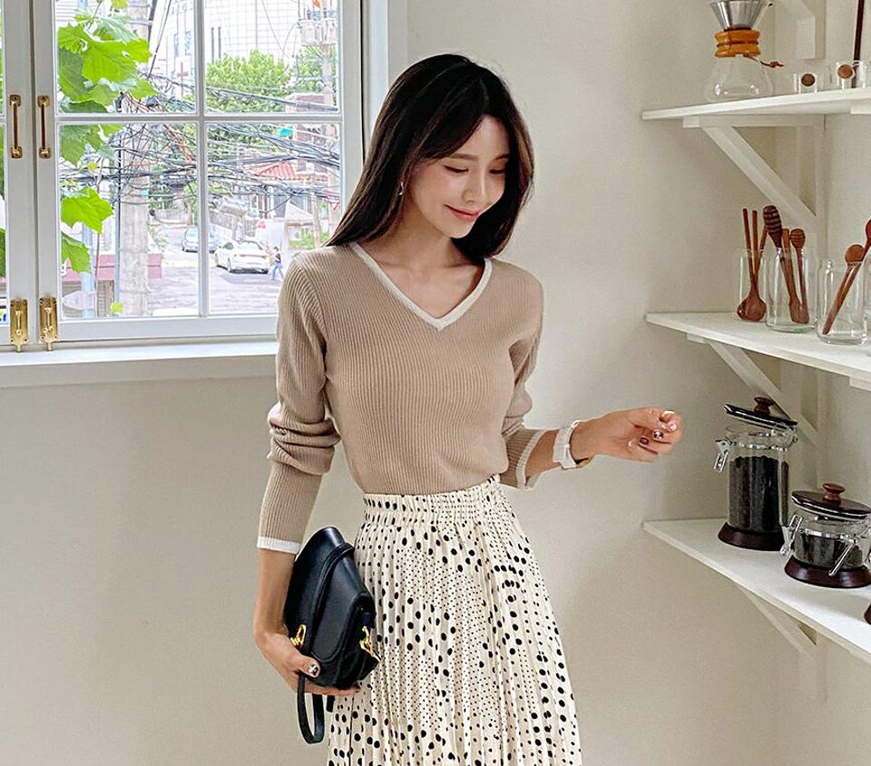 【今だけこの価格】2WAY配色Vネックリブニット・全4色・t65859 レディース 【tops】韓国ファッション トップス ニット 大人 長袖 Vネック 2WAY 配色 スリム フィット ゴム リブ カジュアル ベーシック 体型カバー 細身 フェミニン 上品 秋 春 セール