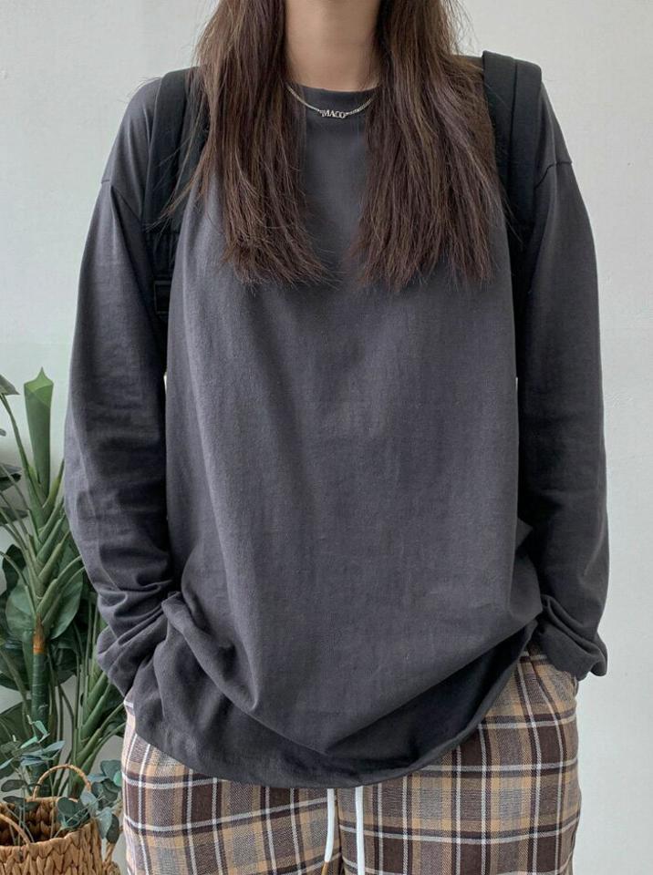 MERONGSHOP(メロンショップ)ボックスフィットロングTシャツ【9/8up_ka】【メール便】韓国 韓国ファッション　レディース トップス Tシャツ ロンT ラウンドネック 丸首 サイドスリット ルーズフィット らくちん 無地 着回し 秋 冬レディース ファッション【5】