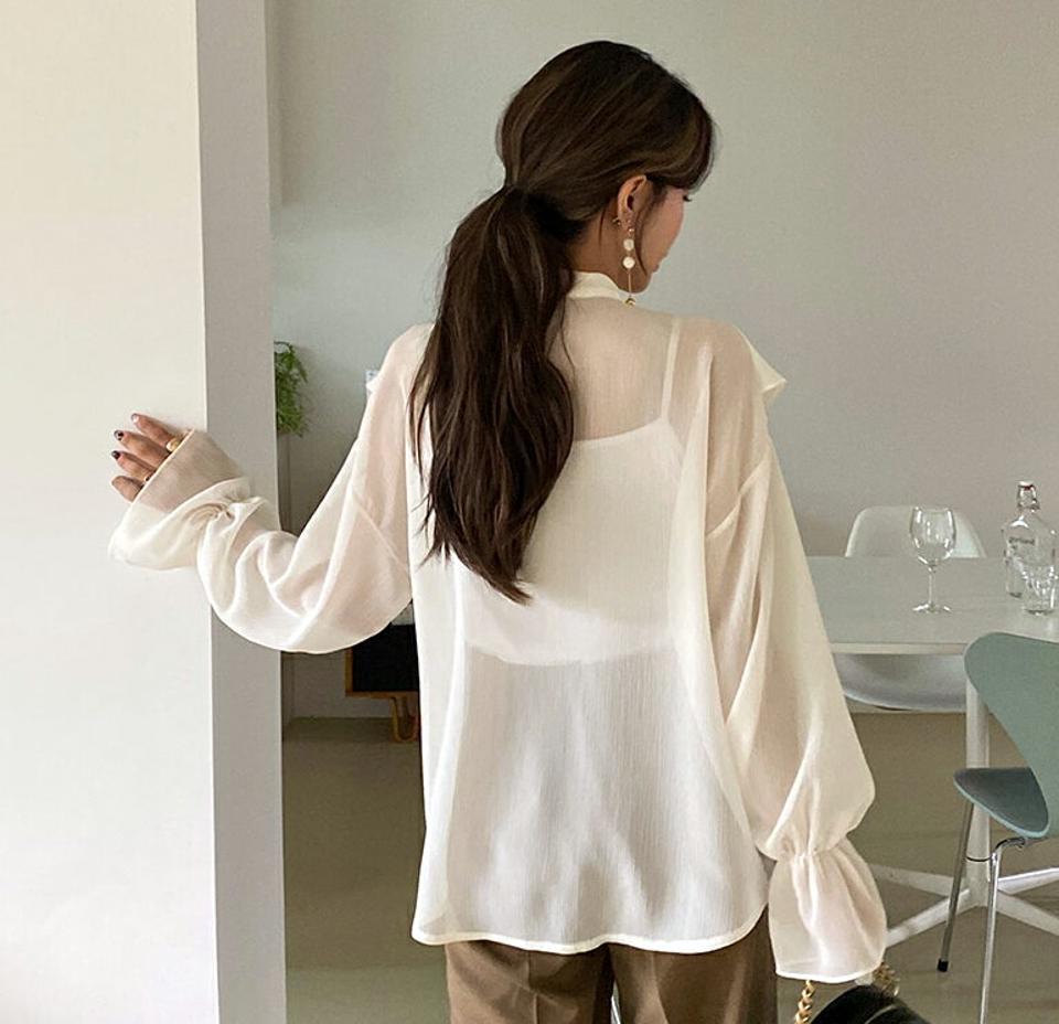 ストラップ付フリルシースルーブラウス・全3色・t58067 レディース 【bl】韓国ファッション トップス ブラウス 長袖 大人 バンドカラー フリル シースルー ストラップ 上品 シンプル フェミニン ガーリー カジュアル 秋 春