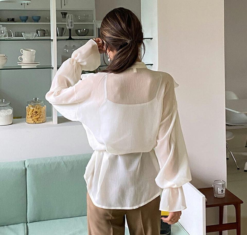 ストラップ付フリルシースルーブラウス・全3色・t58067 レディース 【bl】韓国ファッション トップス ブラウス 長袖 大人 バンドカラー フリル シースルー ストラップ 上品 シンプル フェミニン ガーリー カジュアル 秋 春