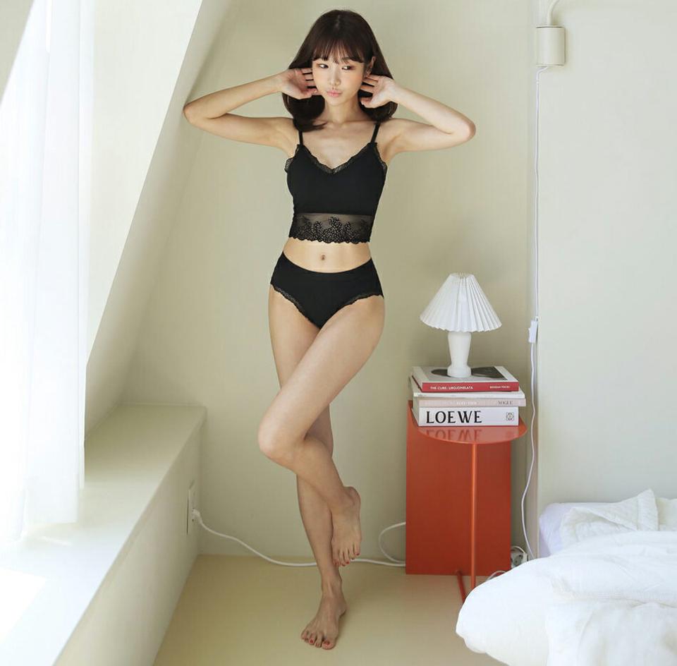 リブレースブラ＆ショーツSET・全5色・d44798 レディース 【uw】韓国ファッション アンダーウェア ランジェリー 下着 セット ブラジャー ブラ ショーツ パンツ リブレース シースルー パッドー 大人 ノンワイヤー シンプル 秋 春