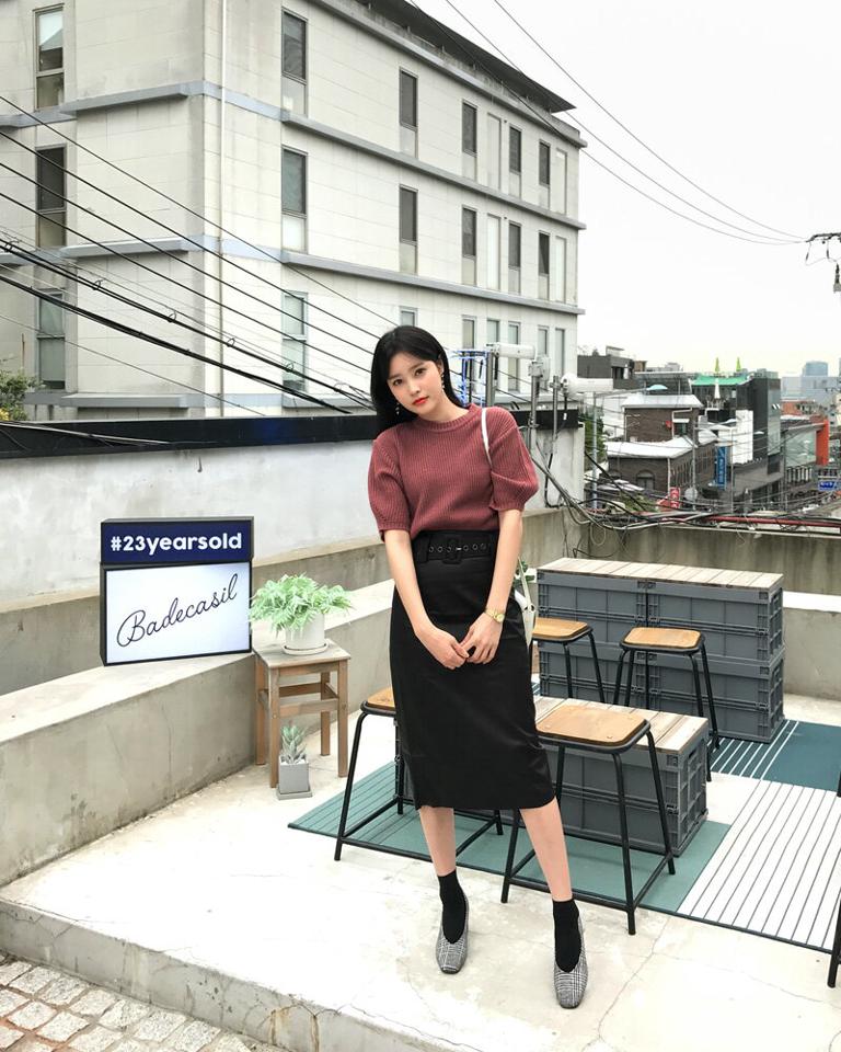 パフスリーブアクリルニットTシャツ・全4色・t47842 レディース【tops】トップス 半袖 無地 シンプル 春ニット 秋ニット ニットトップス パフスリーブ 単色 無地 リブ シンプル カジュアル ラフ ラウンドネック ボリューム袖 春 秋