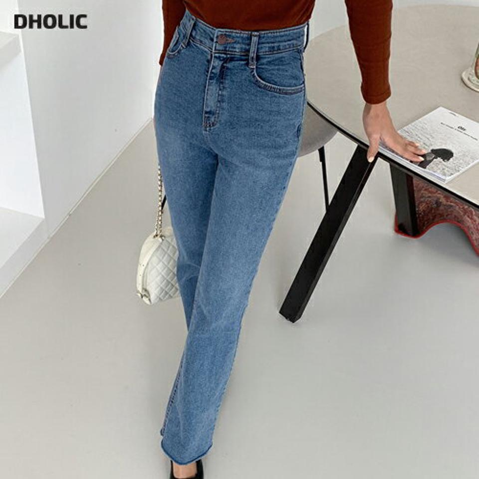 フレアデニムパンツ・全1色・t62744 レディース 【pt】韓国ファッション ボトムス ロング ロングパンツ デニム フレア ロング丈 ボタン ポケット カットオフ ベーシック 体型もカバー デイリー 美脚 足長 シンプル 秋 春