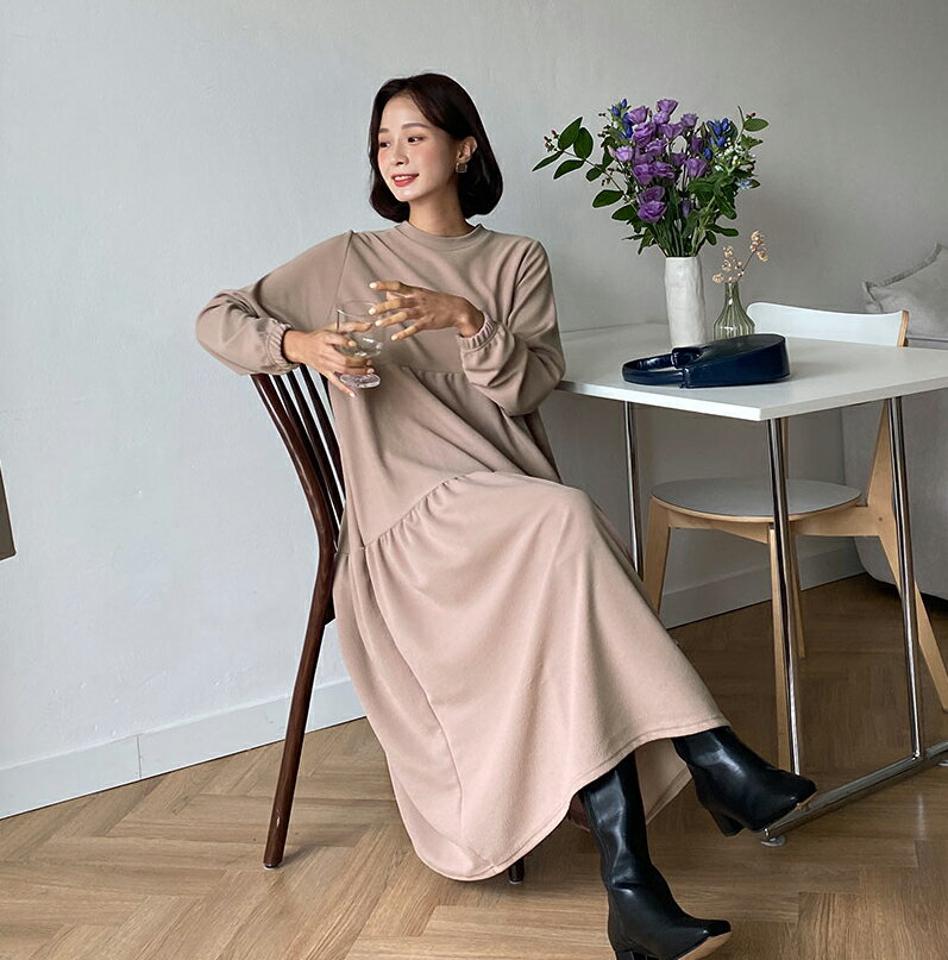 ティアードロングワンピース・全4色・b62734 レディース 【ops】韓国ファッション ワンピース ロングワンピース 大人 ティアード ワンマイルウェア ロング丈 Aライン 長袖 ゴム ルーズ ガーリー シンプル フェミニン 体型カバー 秋 春
