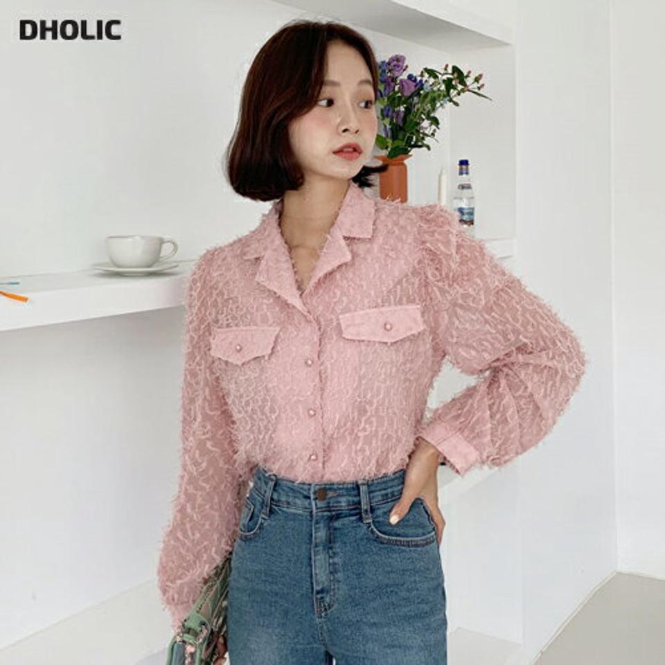 フリンジテクスチャー開襟ブラウス・全2色・b62729 レディース 【bl】韓国 ファッション トップス ブラウス 長袖 大人 Vネック フリンジ テクスチャー 上品 シンプル 光沢 ボタン タック フェミニン ガーリー カジュアル 体型カバー 秋 春